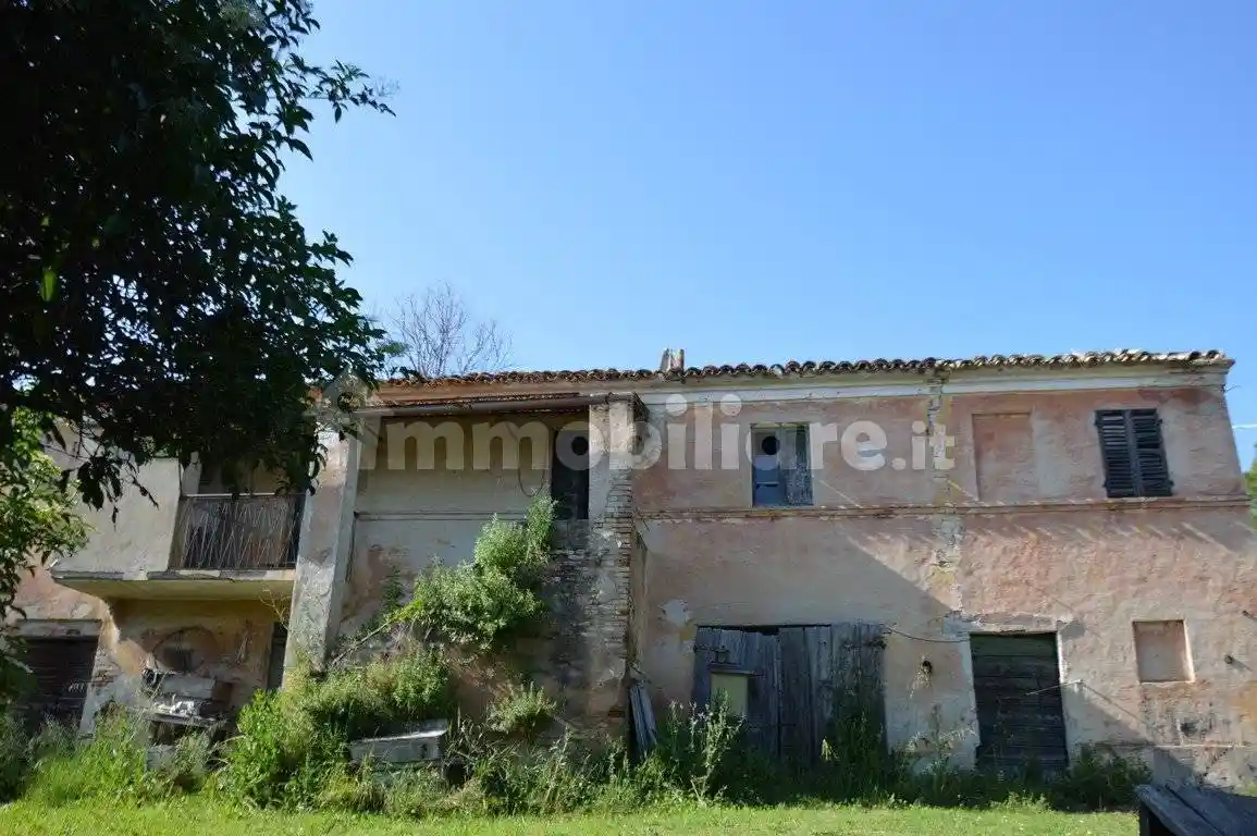 Rustico - Casale in vendita a Osimo