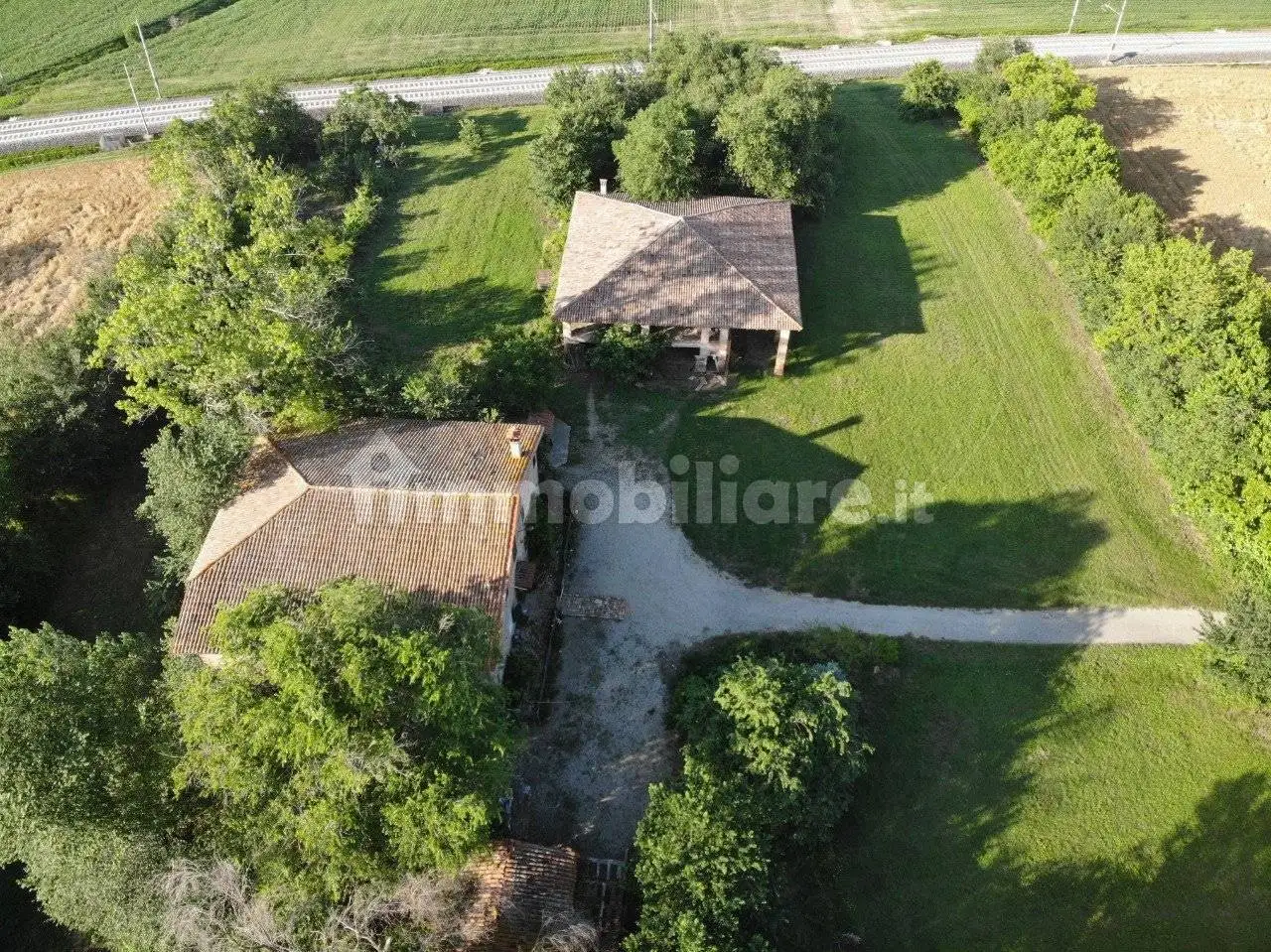 Rustico - Casale in vendita a Castel San Pietro Terme