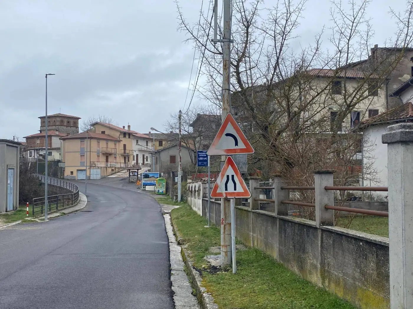 Palazzo - Edificio in vendita a Longone Sabino