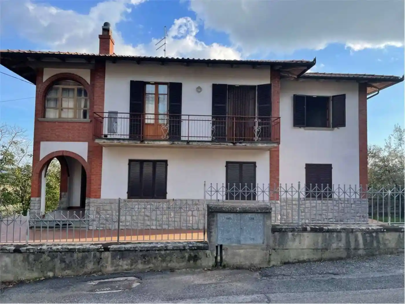 Villa in vendita a Lucignano