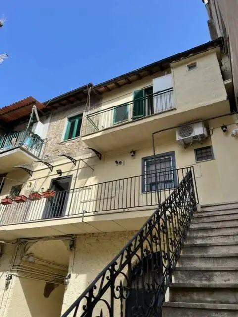 Appartamento in affitto a Campagnano di Roma