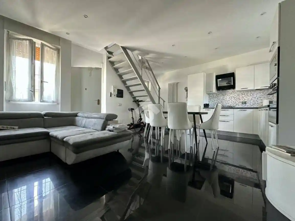 Casa indipendente in vendita a Torino