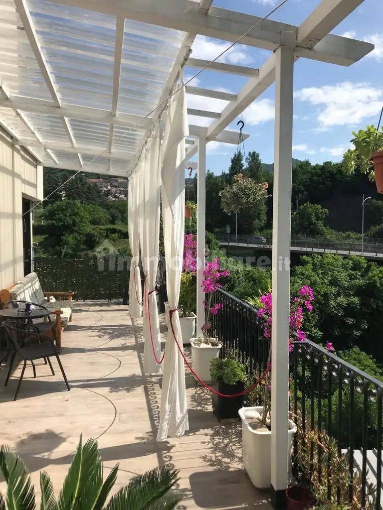 Casa indipendente in affitto a Cava de' Tirreni