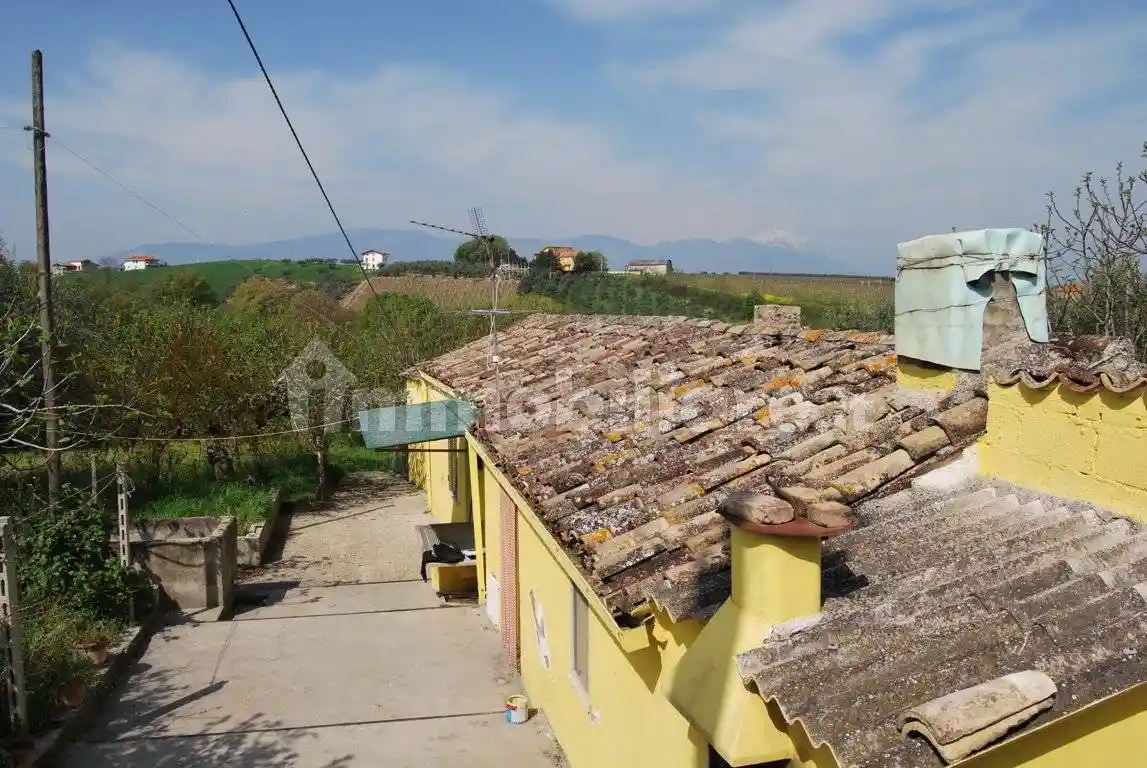 Rustico Strada Tratturo 11, Rosciano - foto 2