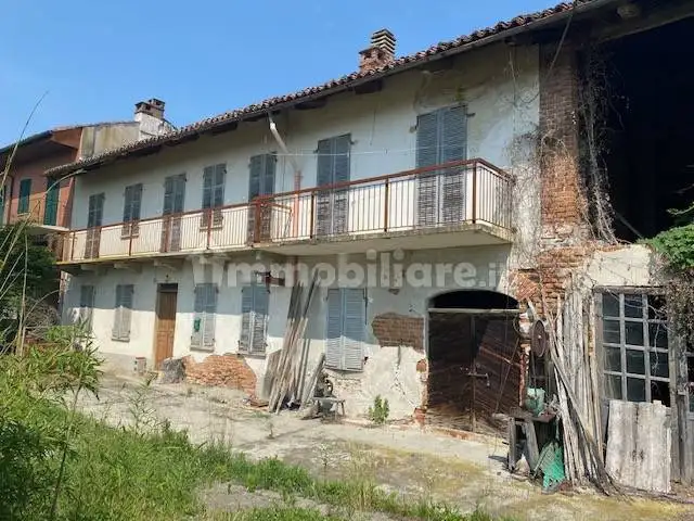 Rustico - Casale in vendita a Albugnano
