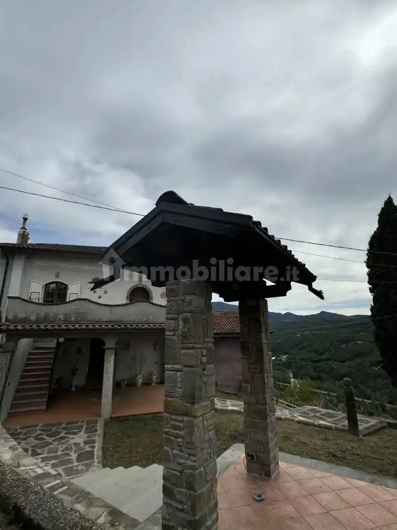 Villa in vendita a Fivizzano