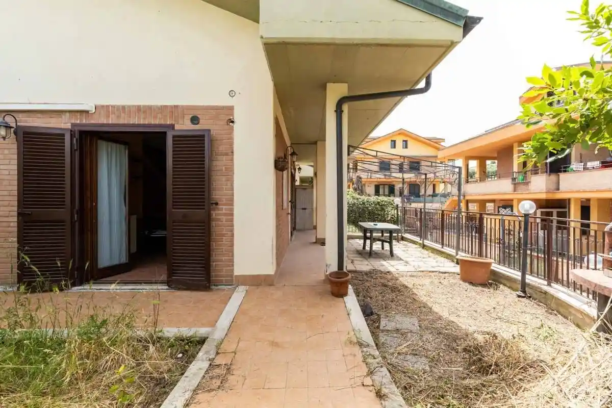 Villetta a schiera in vendita a Guidonia Montecelio