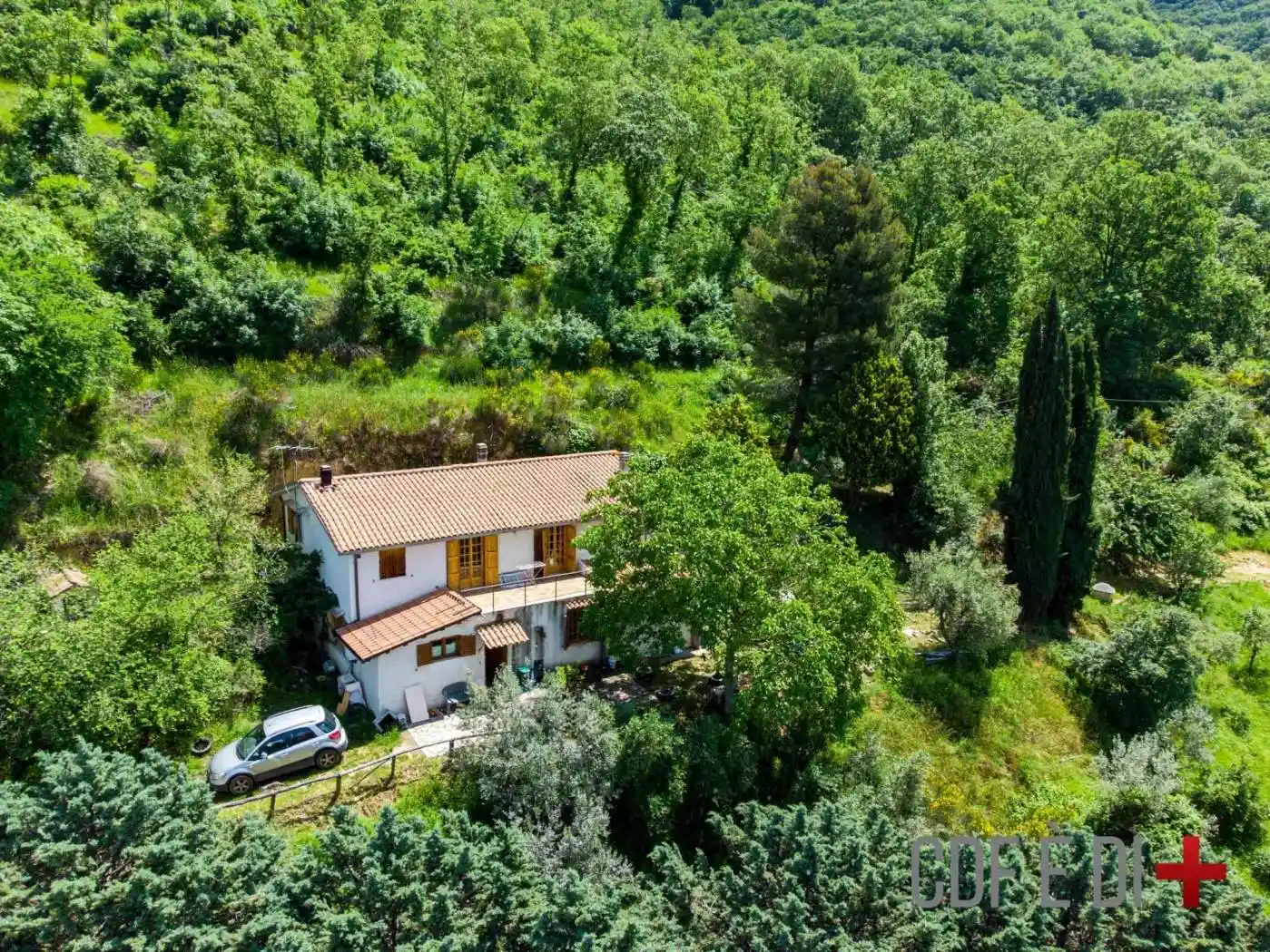 Villa in vendita a Poggio Bustone