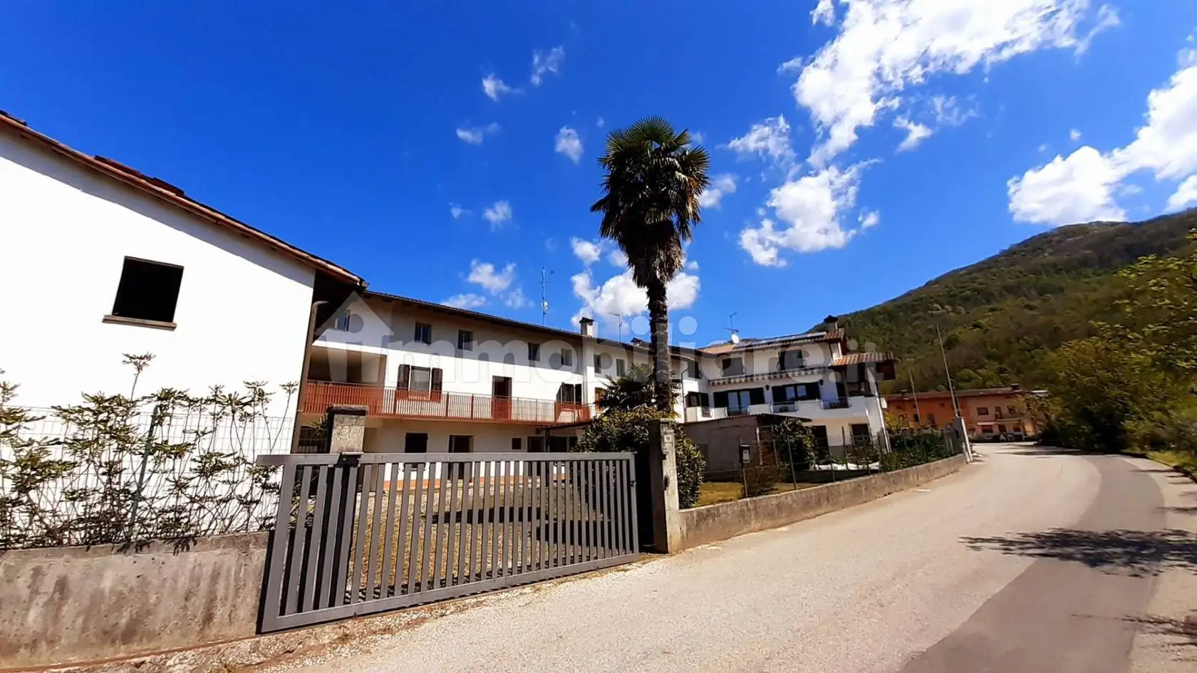 Casa indipendente in vendita a Attimis