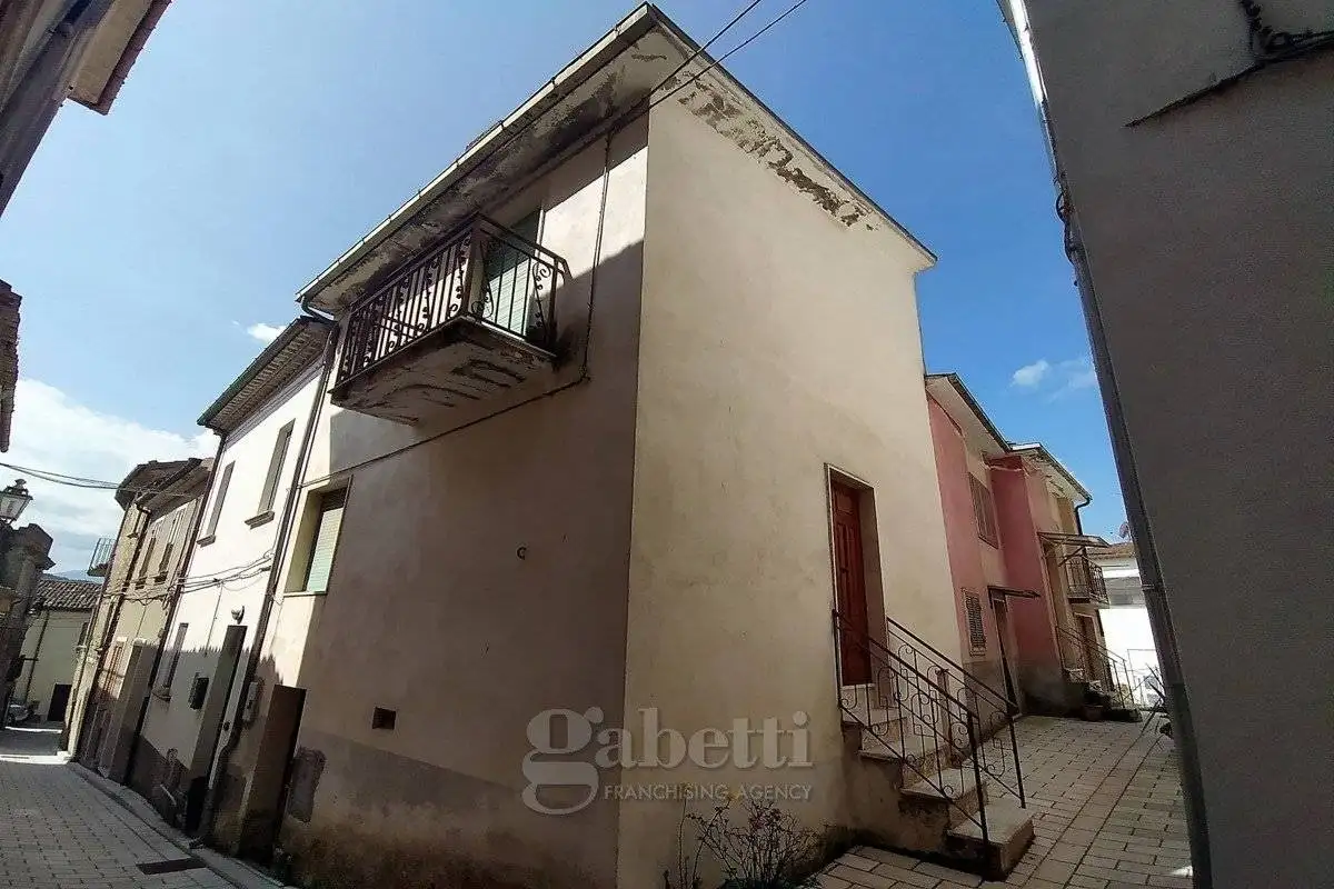 Casa indipendente in vendita a Spinete