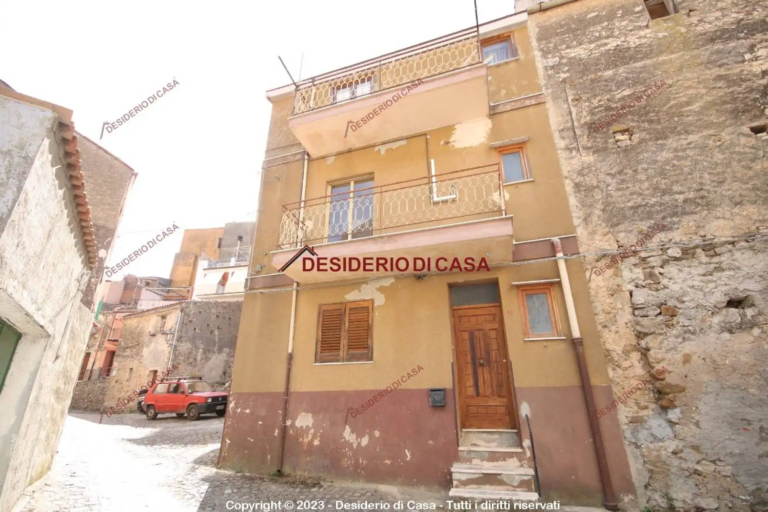 Casa indipendente in vendita a Isnello