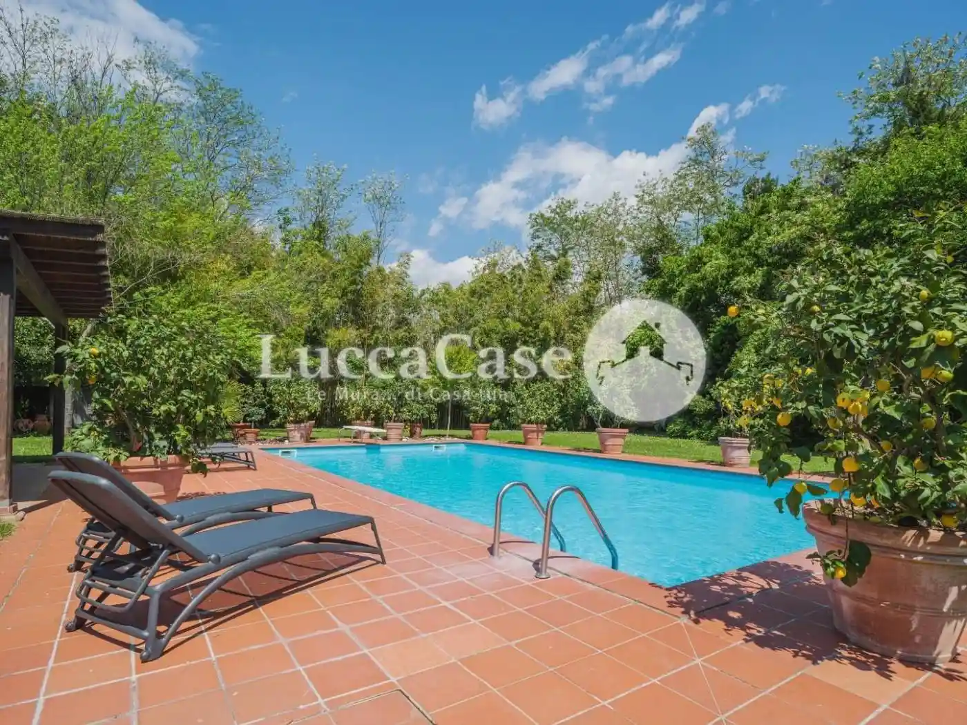 Rustico - Casale in vendita a Capannori