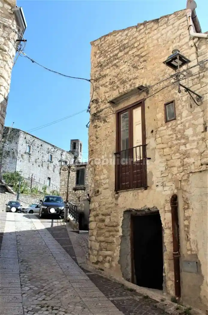 Casa indipendente in vendita a Giuliana