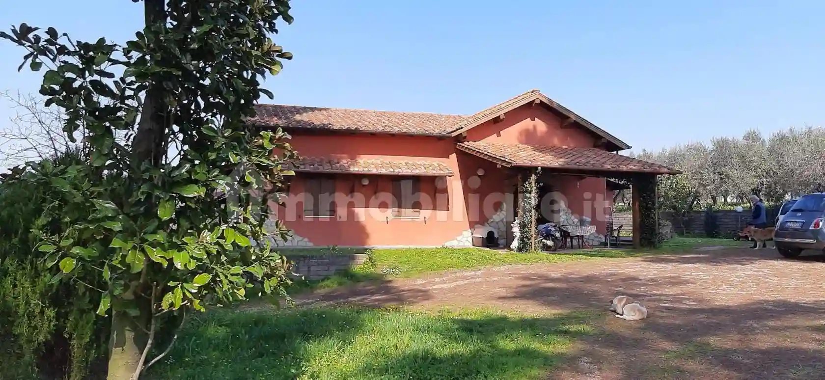Villa - foto 2