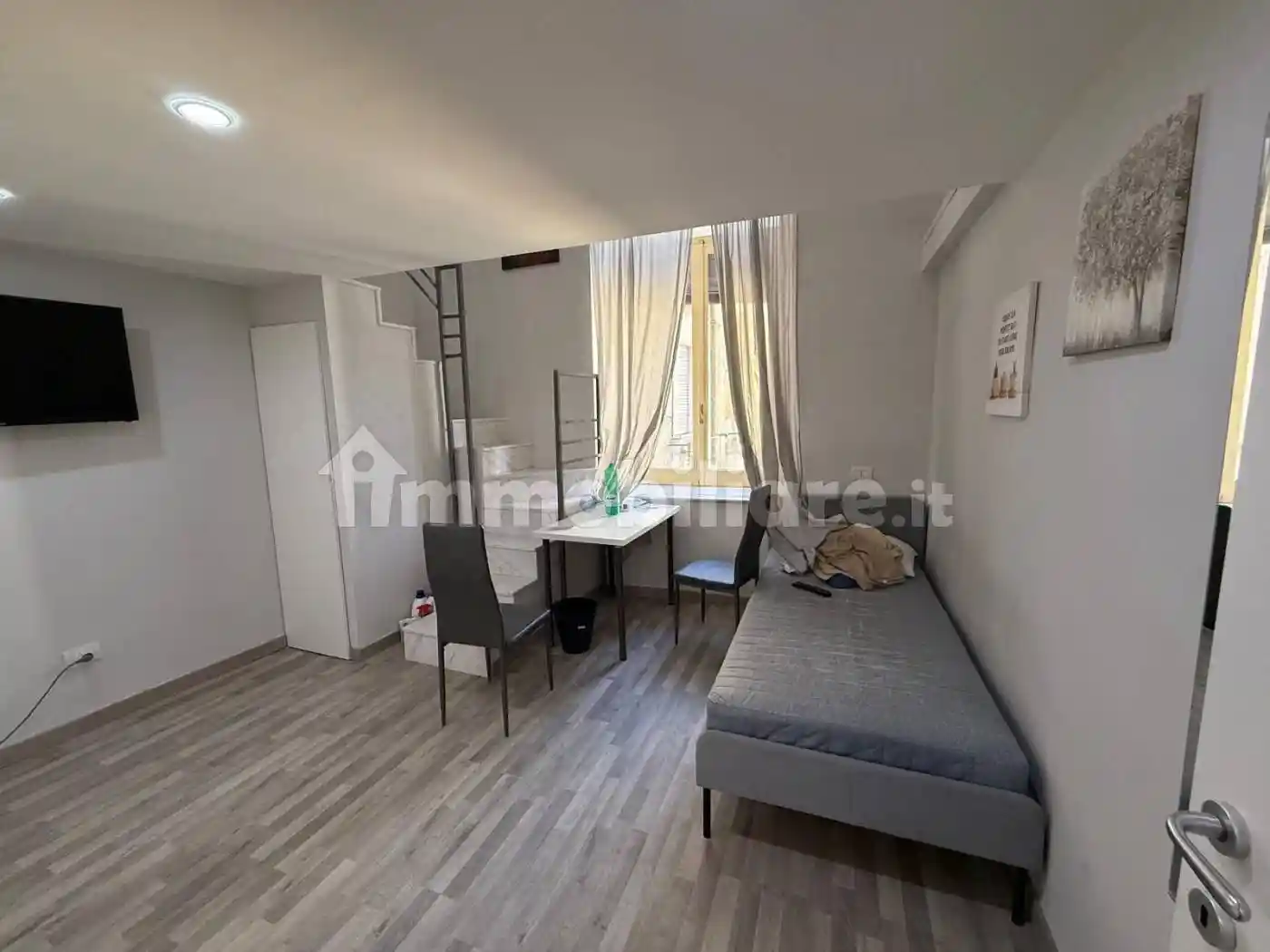 Appartamento in affitto a Napoli