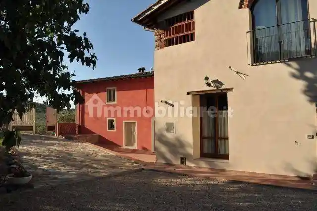 Villa in vendita a Cavriglia