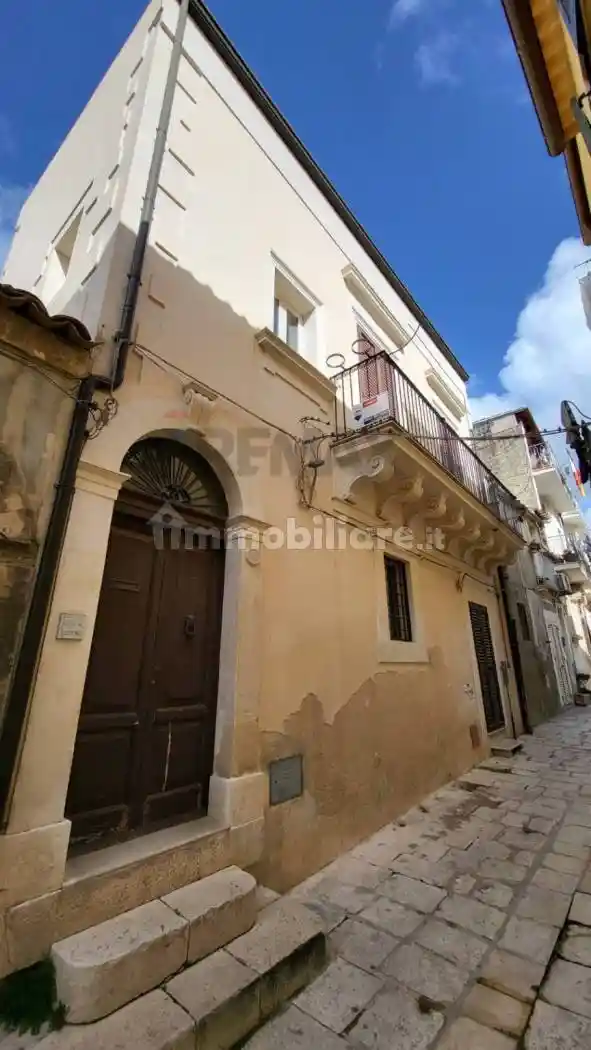 Casa indipendente in vendita a Scicli