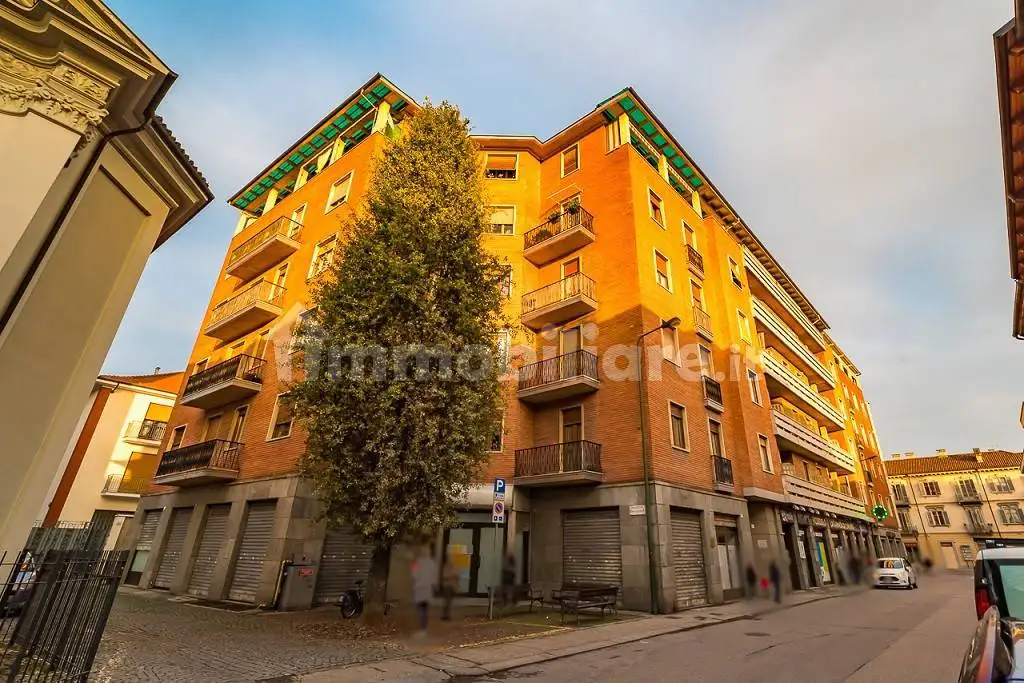 Appartamento in affitto a Carignano