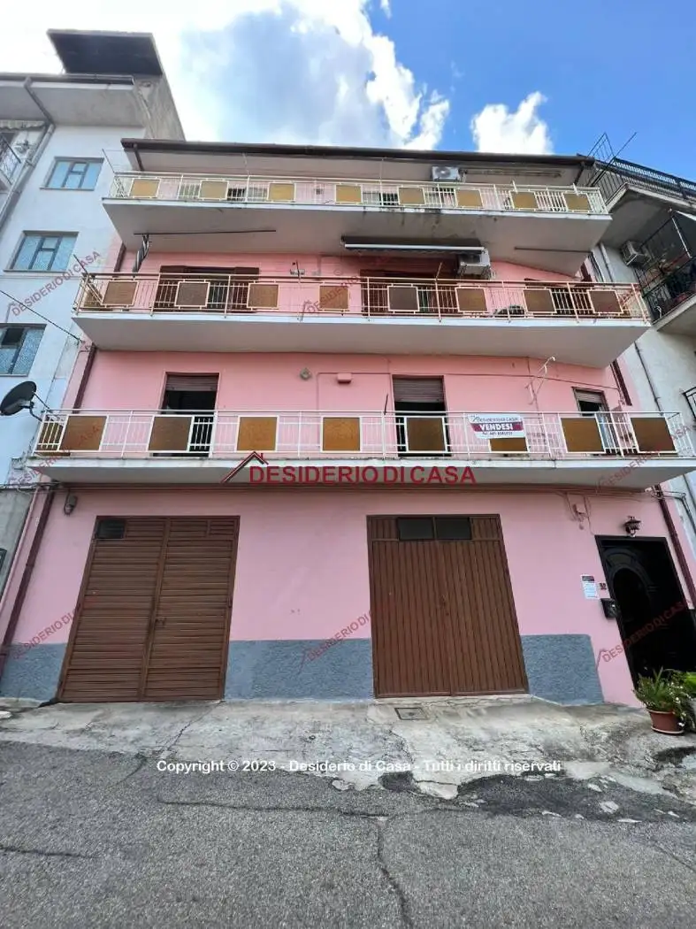 Appartamento in vendita a Cassano all'Ionio