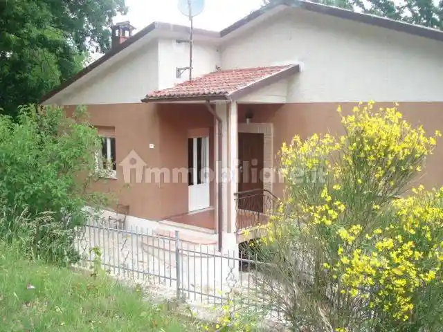 Villa in vendita a Pietralunga