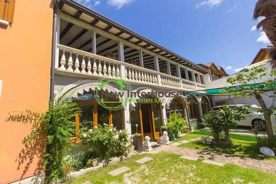 Villa in vendita a Cordenons