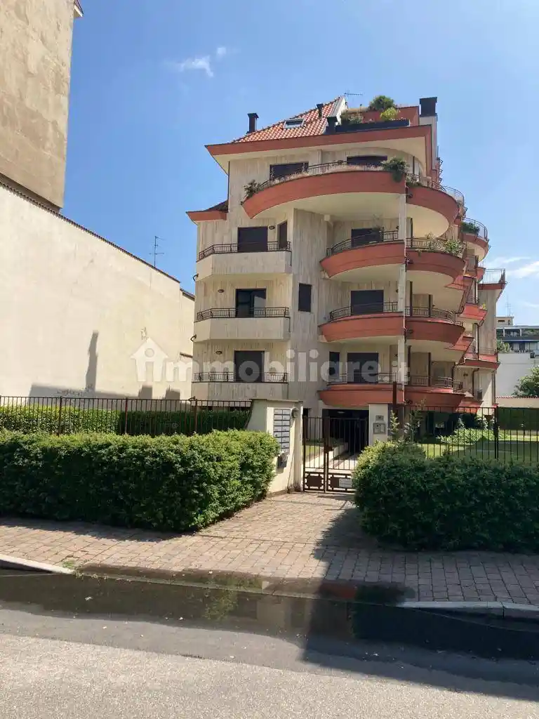 Bilocale via Mentana 18, Piazza Santa Maria, Busto Arsizio - foto 5