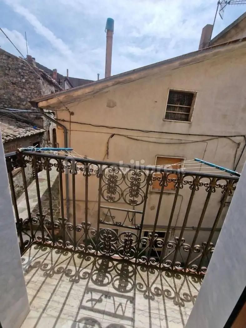 Terratetto unifamiliare Vico 2 Roma, Centro, Anzano di Puglia - foto 4