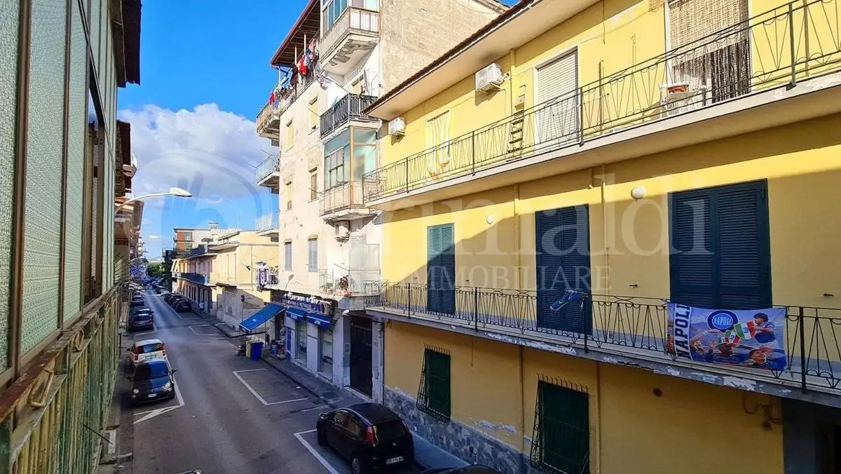 Palazzo - Edificio in vendita a Frattamaggiore