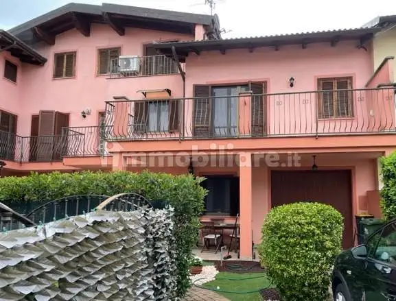 Villa in vendita a Prarolo