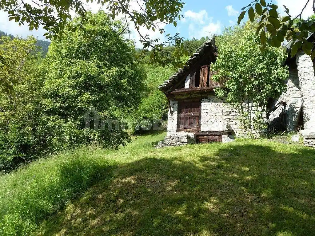 Rustico - Casale in vendita a Varzo