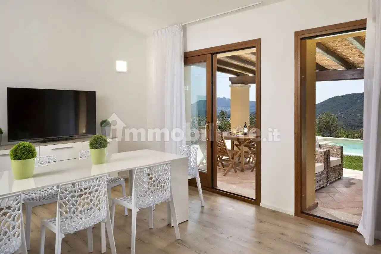 Villa unifamiliare, ottimo stato, 280 m², San Giovanni, Sole Ruiu, Olbia - foto 3