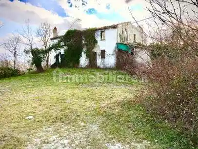 Rustico - Casale in vendita a Fermignano
