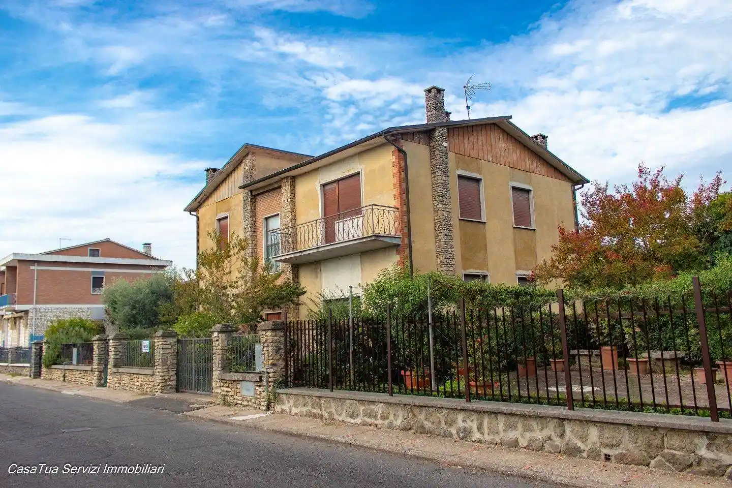 Villa in vendita a Attigliano