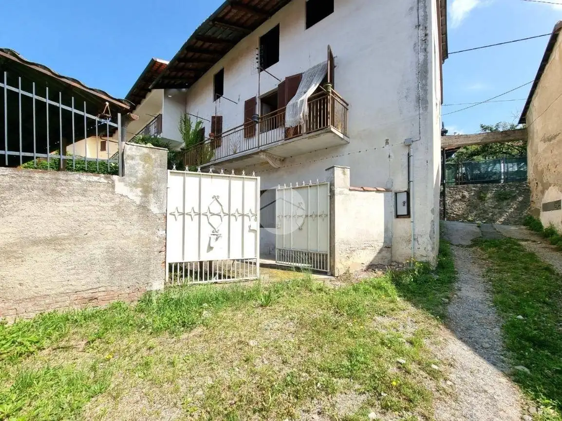 Casa indipendente in vendita a Orio Canavese