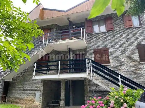 Appartamento in vendita a Coazze