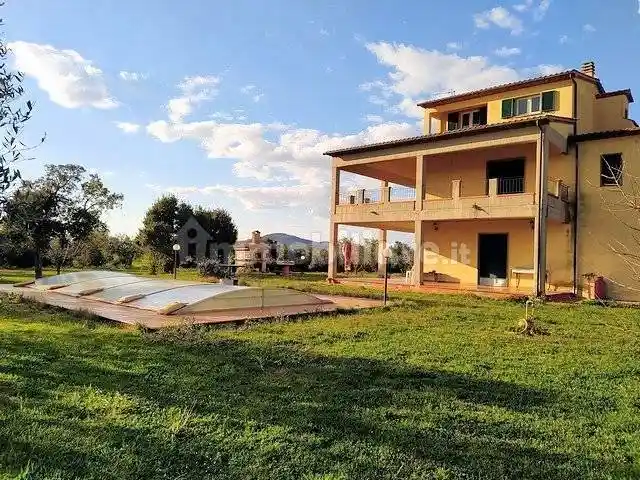 Rustico - Casale in vendita a Capalbio