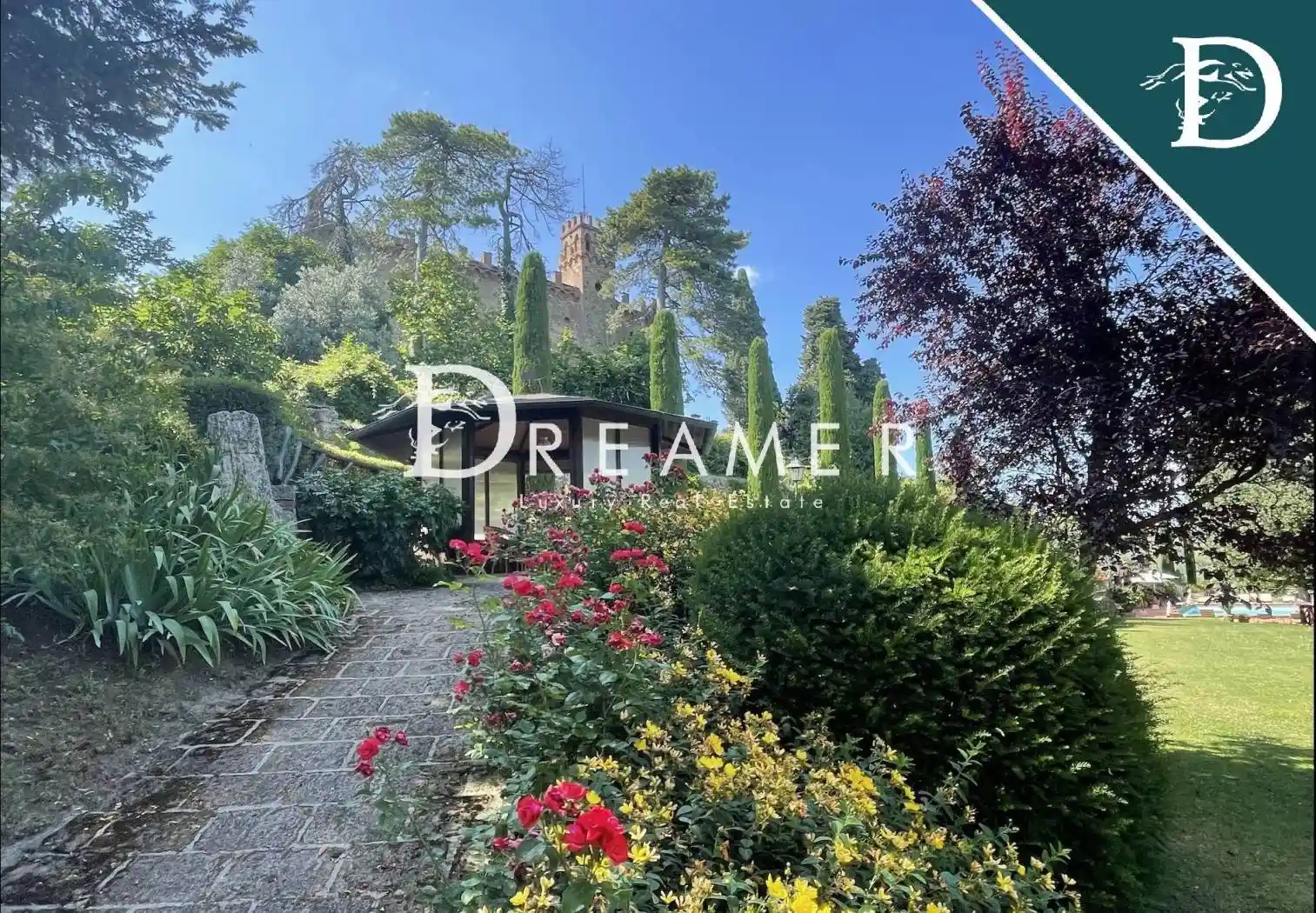 Palazzo - Edificio in vendita a Bucine