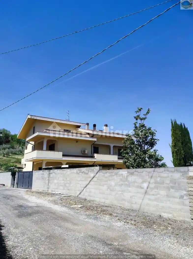 Villa unifamiliare Contrada Congiunti, Collecorvino - foto 5