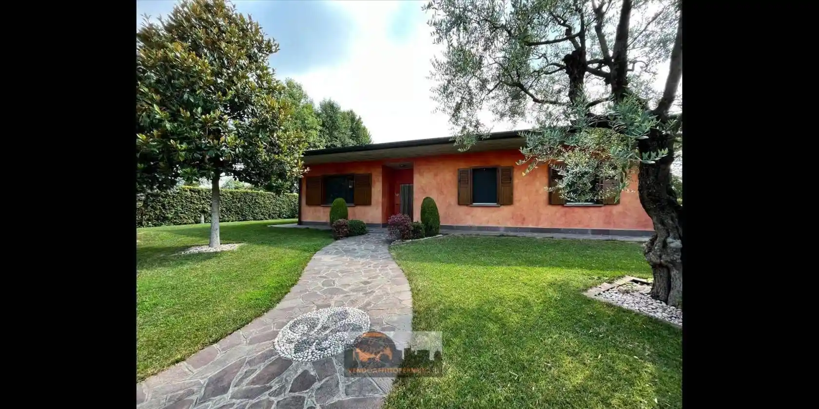 Villa in vendita a Covo