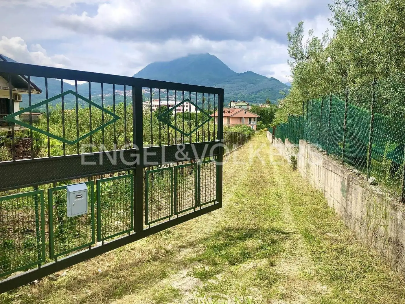 Villa in vendita a Giffoni Sei Casali