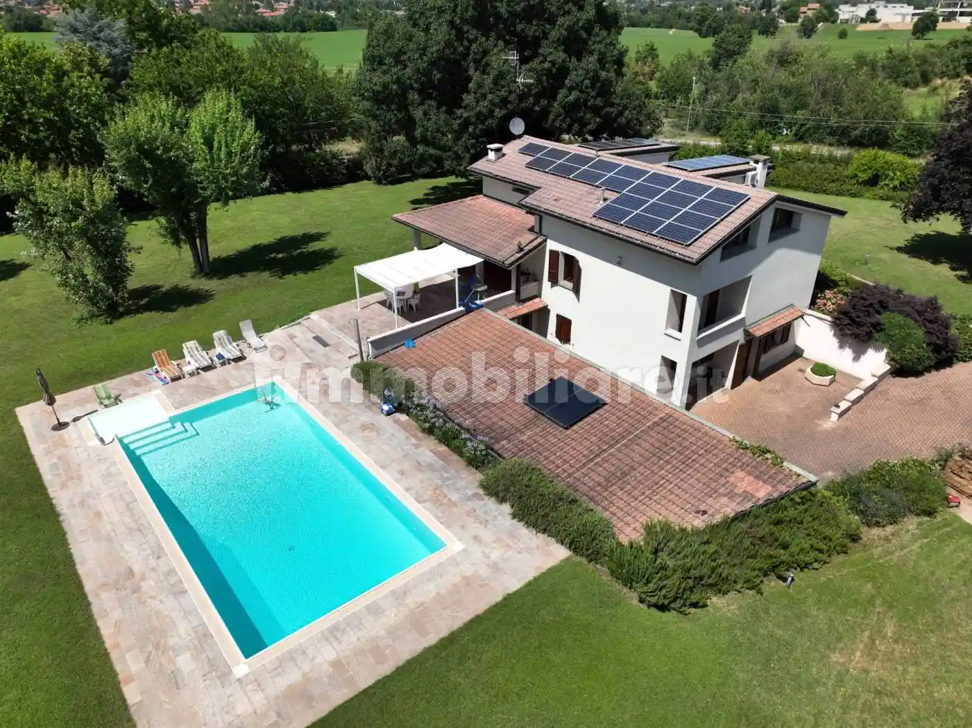 Villa in vendita a Cavriago