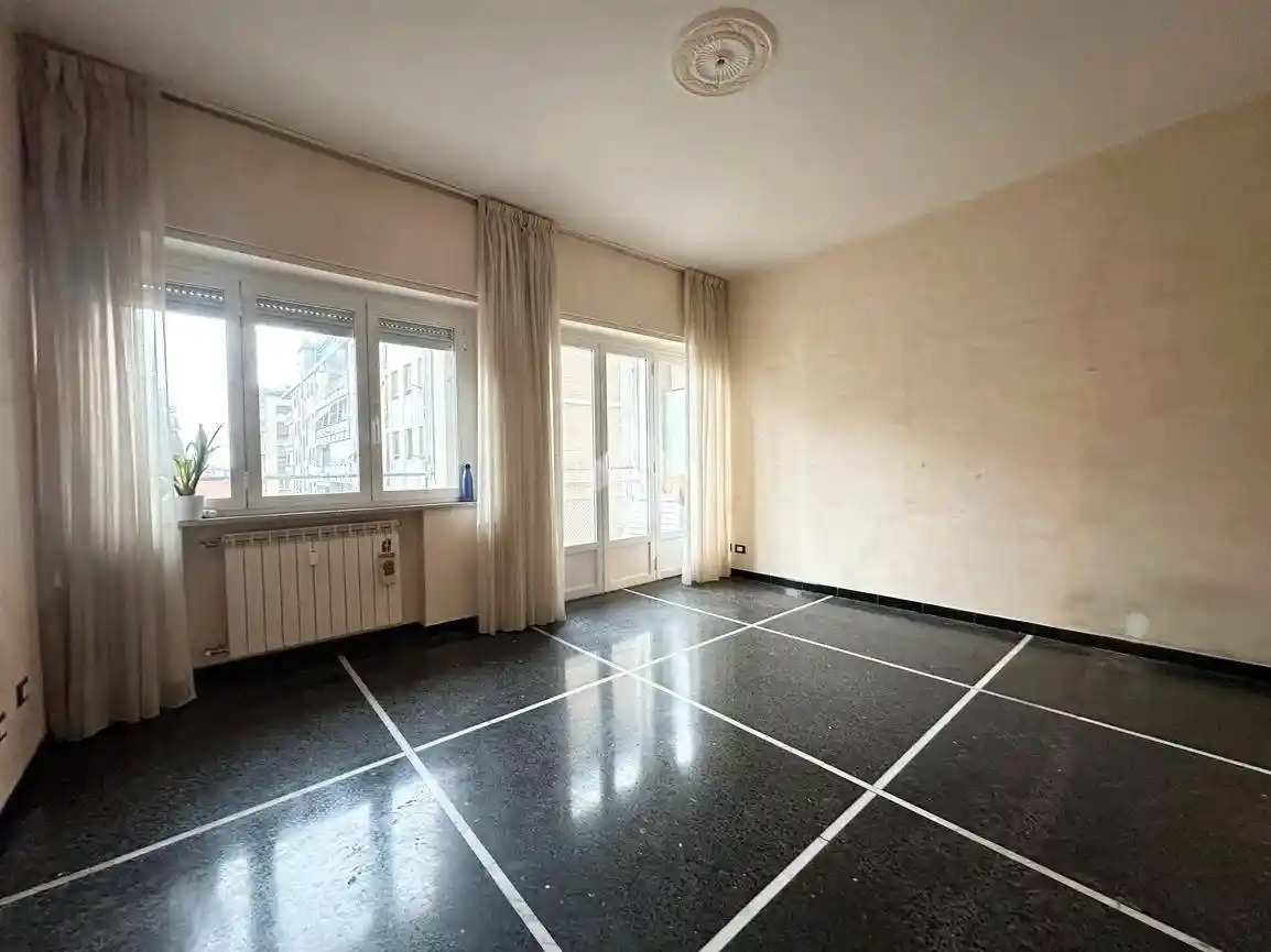 Appartamento in vendita a Savona