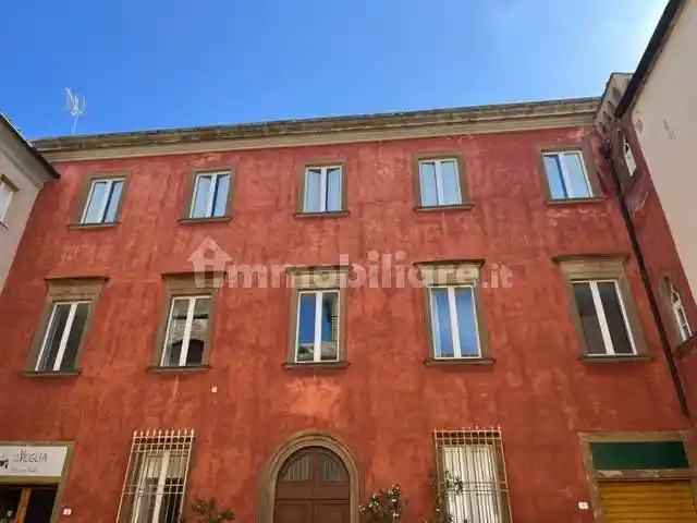Palazzo - Edificio in vendita a Pomarance