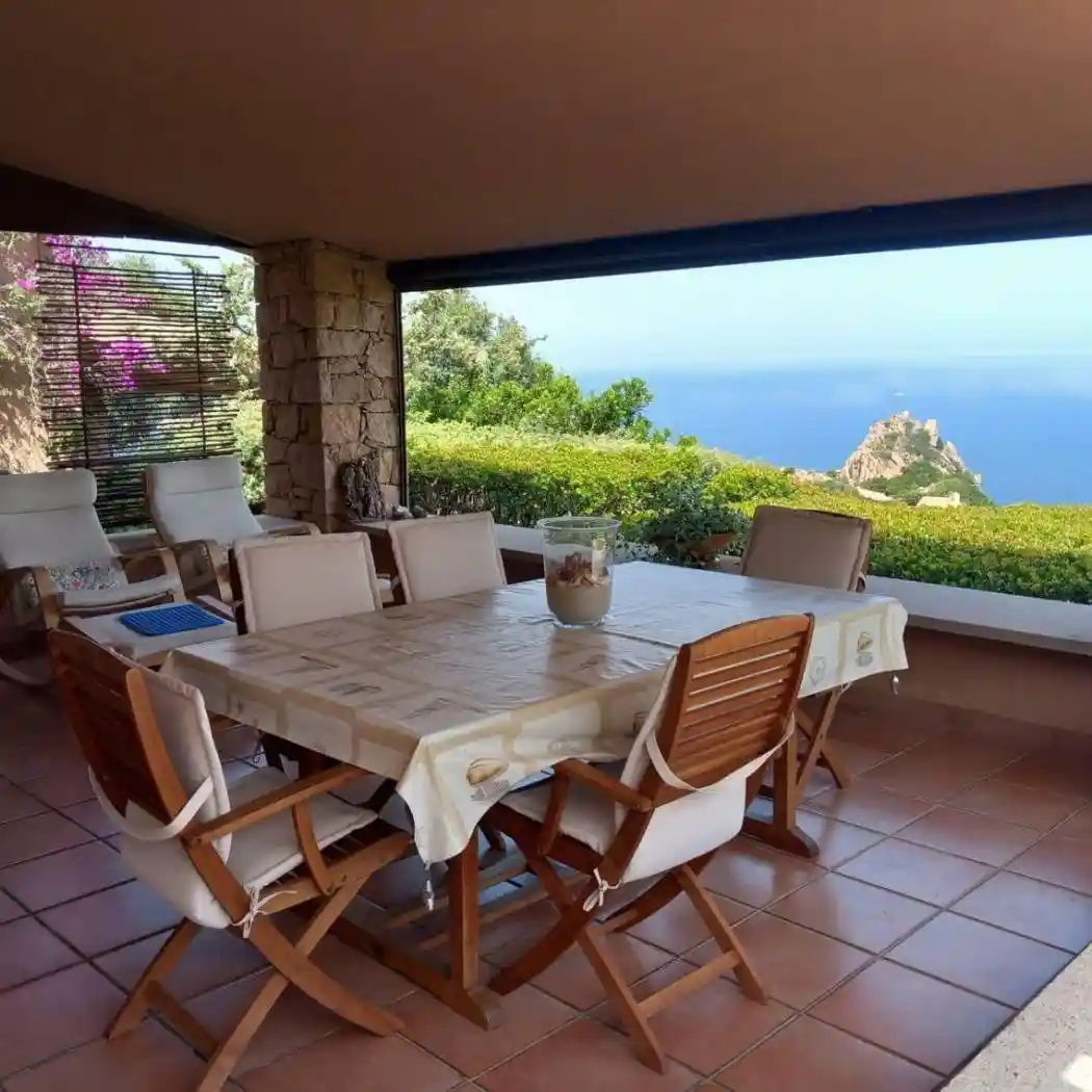 Villa in vendita a Trinità d'Agultu e Vignola