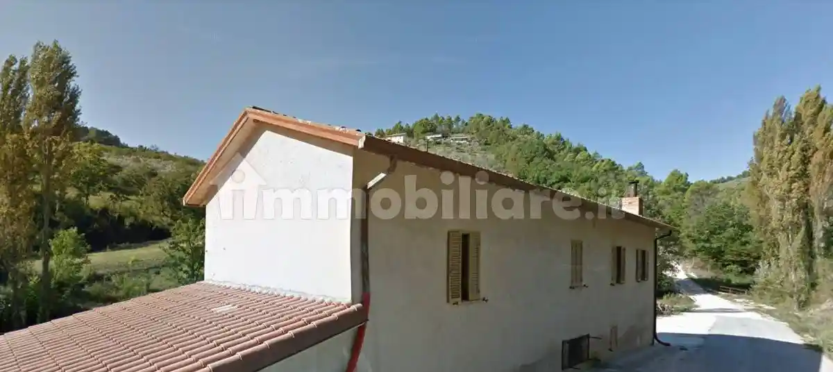 Casa indipendente in vendita a Bevagna
