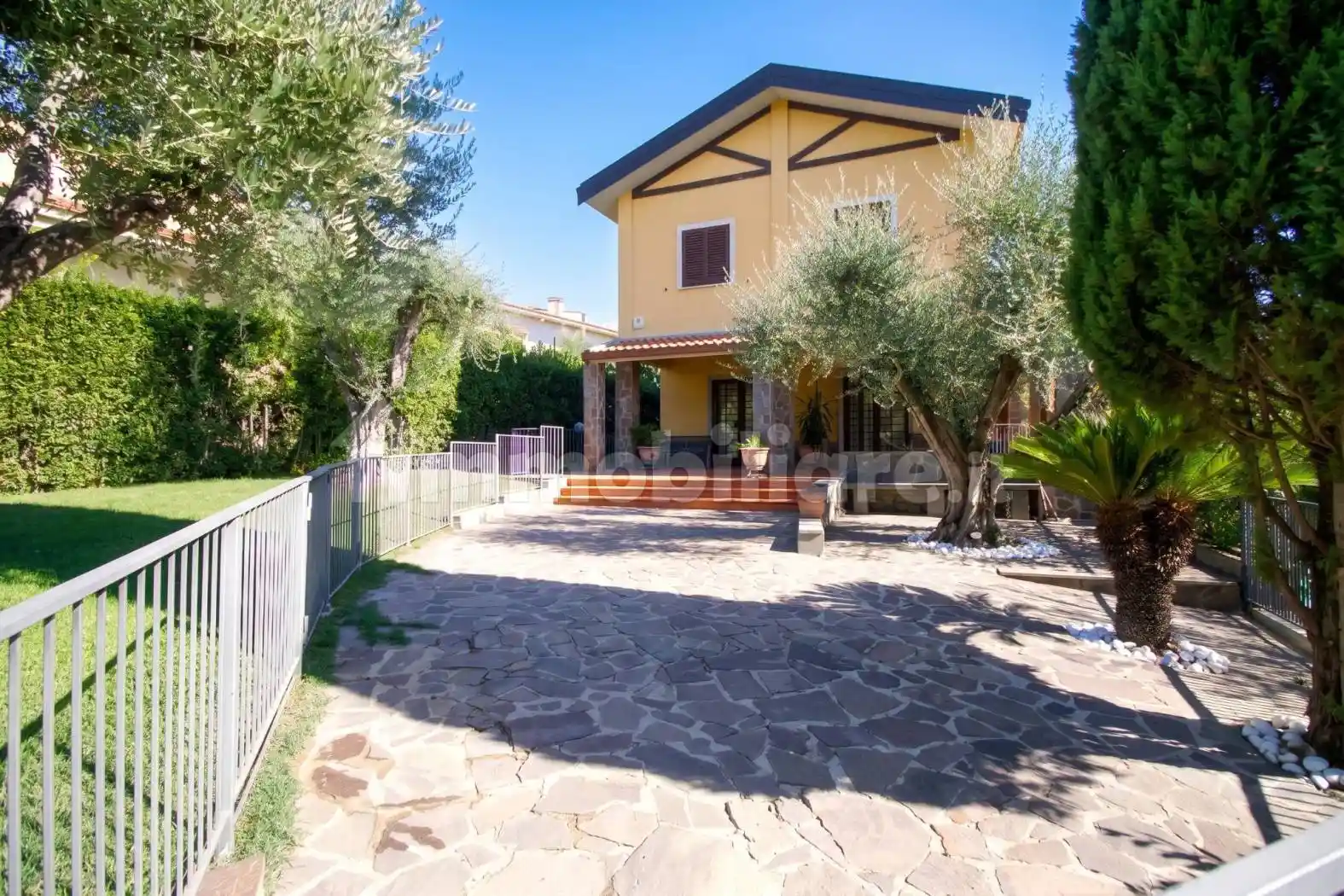 Villa in vendita a Guidonia Montecelio