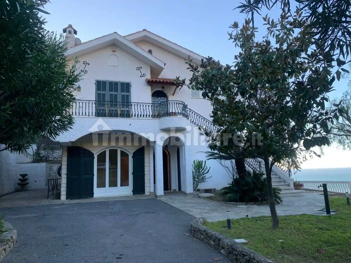 Appartamento in affitto a Bordighera