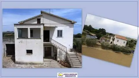 Rustico - Casale in vendita a Alba Adriatica