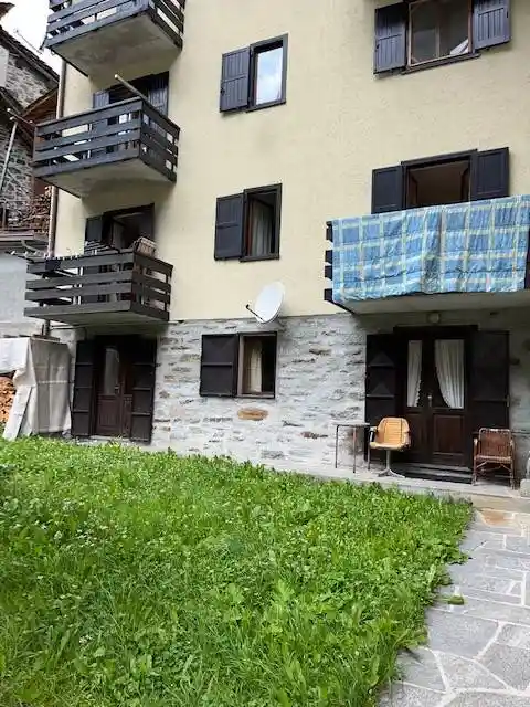 Appartamento in vendita a Chiesa in Valmalenco