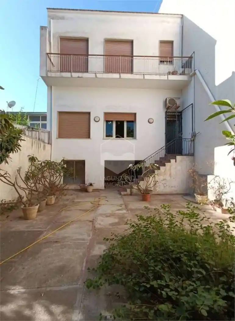 Casa indipendente in vendita a Marsala